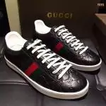 gucci low mode casual chaussures embossing italy